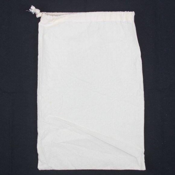 Marni 14x9 Cream Woven Drawstring Dust Bag - Picture 2 of 7